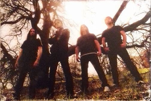 L-R: Jesus Mendez Jr (drums), Jason Newsted (bass/vox), Mike Mushok (guitar), Jesse Farnsworth (guitars)