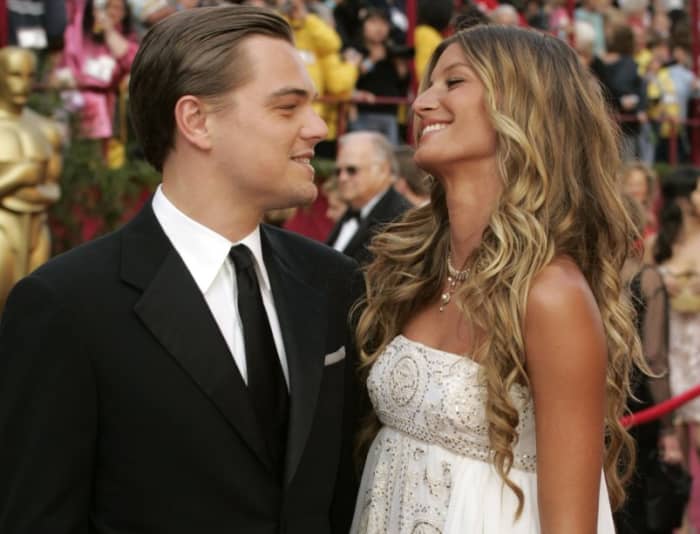 If girls really liked all muscle and no manners, Gisele Bündchen wouldn't have fallen for Leonardo DiCarpio. Neither would have Selena Gomez for Justin Bieber. Nor JLo for Marc Antony... The list is long. But we think you've got the point.