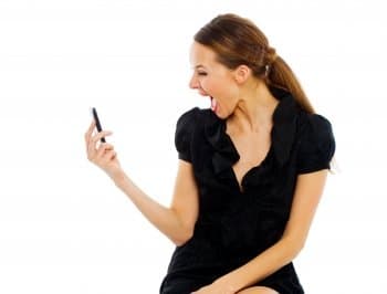 Create a buzz and excitement by sending a sweet text message to let your date know that you are on your way to pick her up.