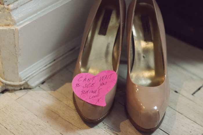 How to Make Her Happy: Put Love Notes in Random Places