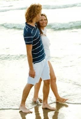 Walking on the beach, candlelit dinners and other such traditional displays of romance will never go out of vogue.
