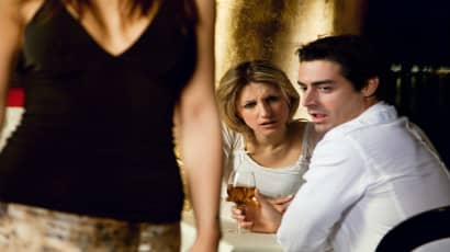 Top 15 Worst Questions You Should Never Ask on a First Date - PairedLife