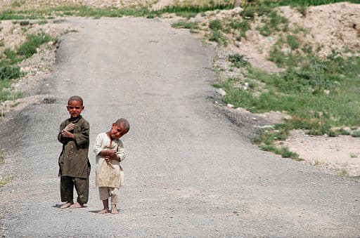 LDRs could make life more difficult and lonely for you but if you only learn to reach out and give to the world, you would recognize that you are actually more fortunate.