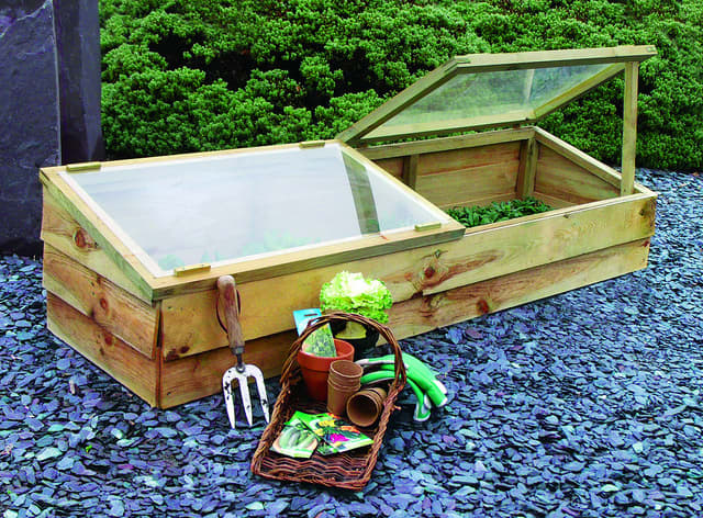 Mini greenhouses or cold frames make great gifts for gardeners who want to continue their hobby, even throughout the off-season.
