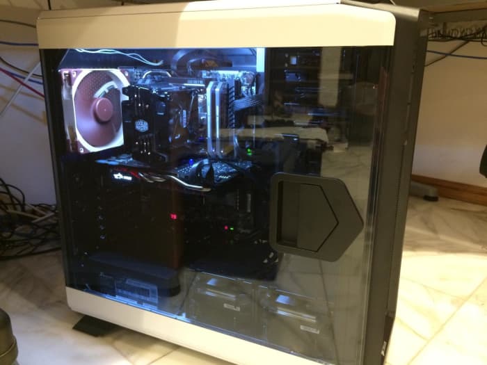 A premium look, design, and included cooling features give the Corsair Graphite 760T an edge up on the competition at its price point.