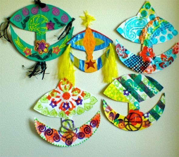 This article will break down how to make Malaysian wau kites.