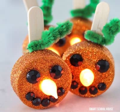 48 Fun and Easy Halloween Craft Ideas - FeltMagnet