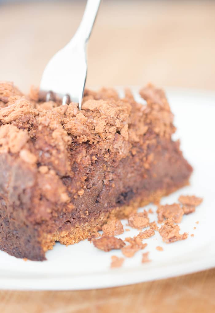 Tim tam chocolate cheesecake - the 100mm f/2.4L IS lens is perfect for food photography.