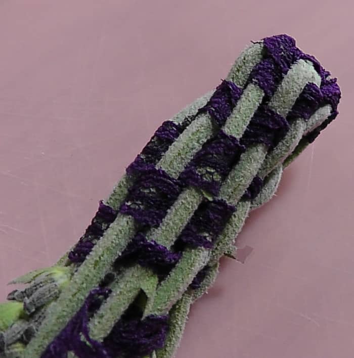 How to Make a Lavender Wand StepbyStep Tutorial