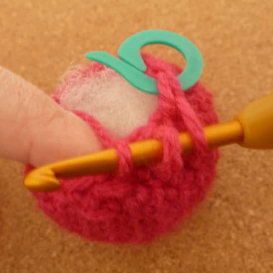 Free Crochet Strawberry Pattern With Photo Tutorial - FeltMagnet