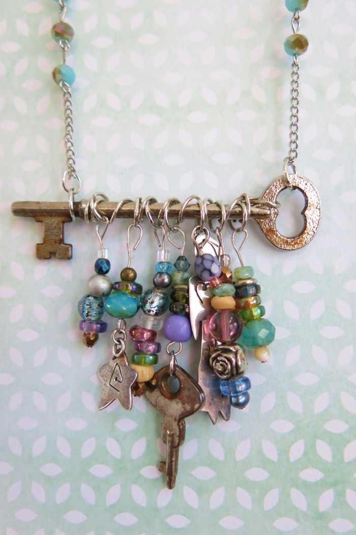 DIY Jewelry Tutorial How to Make a Necklace With a Skeleton Key and