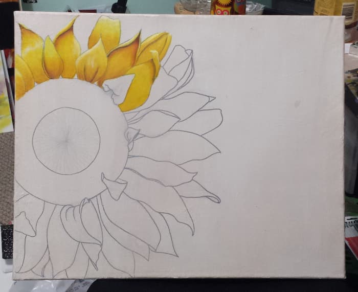 Here you can see my outlining is dulled now because of the thin layer of basecoating. Now I can proceed to paint flower.