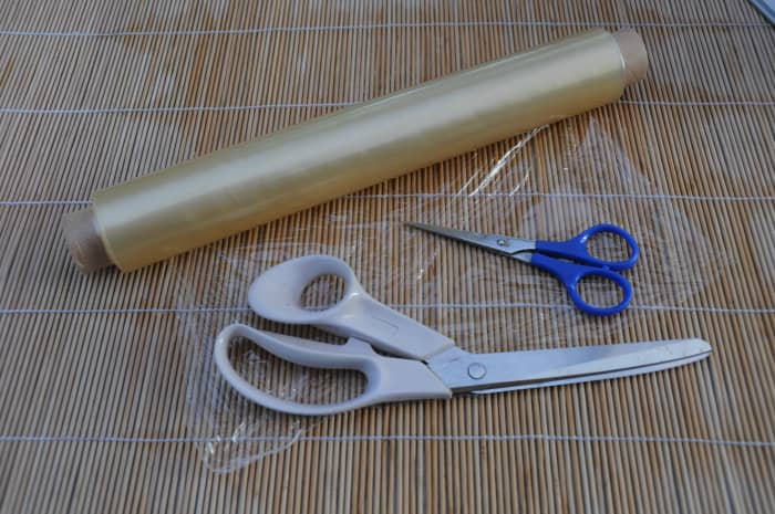 Cling film comes in handy when you want to prevent a vessel from escaping from its confinement.