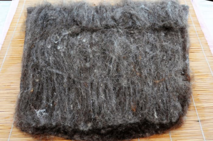 Cover the second side using the Jacobs wool from either the split batt or one of the same thickness as the first one.