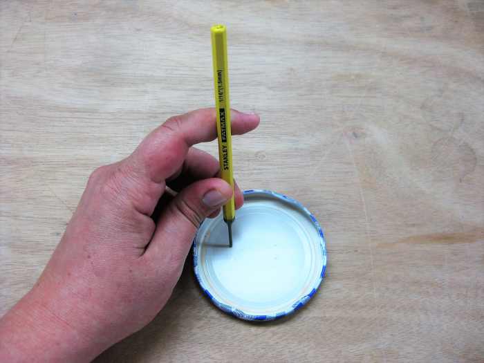 How to Cut Slots in Metal Lids of Glass Jars