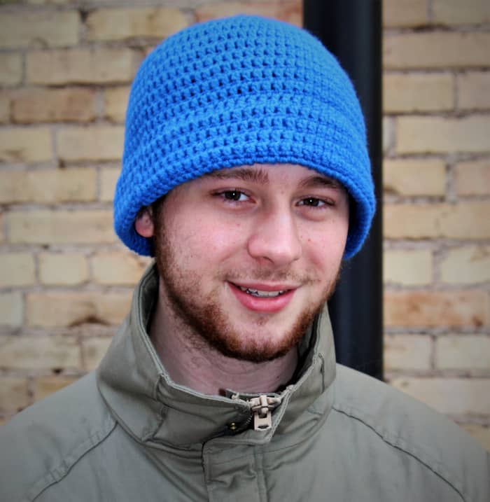 Super Simple Crochet Hat Pattern - FeltMagnet