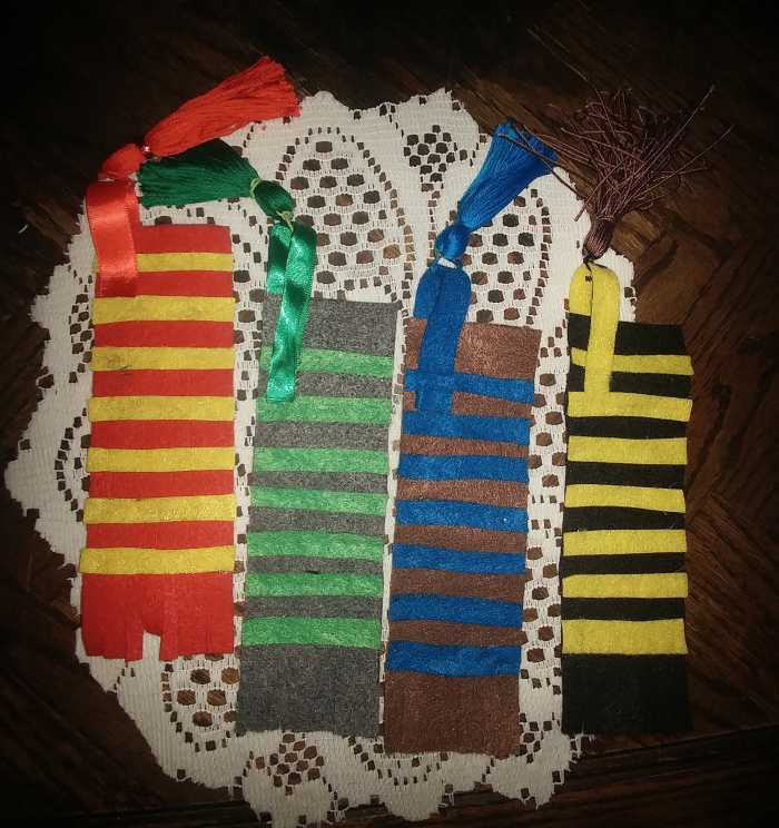 How to Make DIY Harry Potter Bookmarks
