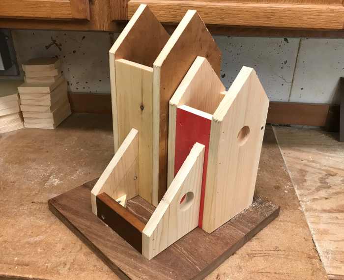How to Build a MultiUnit Birdhouse Simple DIY Birdhouse Plans