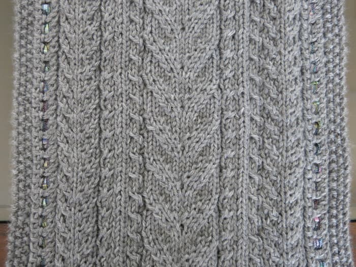 Free Knitting Pattern: Lace and Cables Table Runner - FeltMagnet