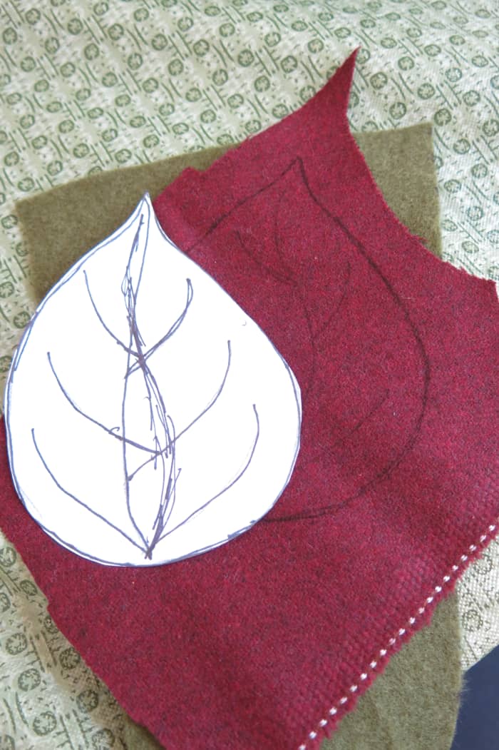 Scrap Fabric Autumn Leaves: Table Decorations and Napkin Rings - HubPages