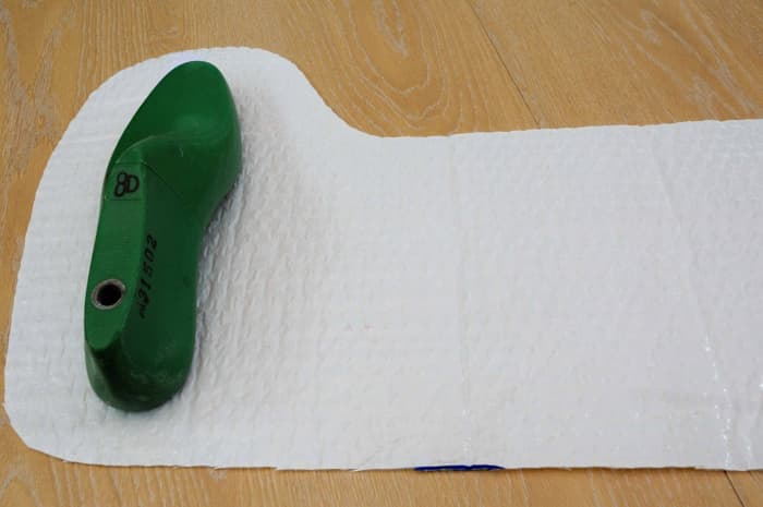 A shoe last can be used instead of a wellington boot. Note that the toe area has been shortened and the leg width has been made wider.