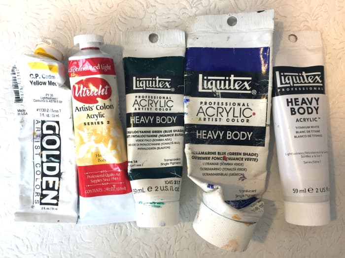 Example of Limited Palette From Trusted Brands. From Left: Cadmium Yellow Medium, Naphthol Red, Phthalo Green, Blue Shade, Ultramarine Blue, and Titanium White.
