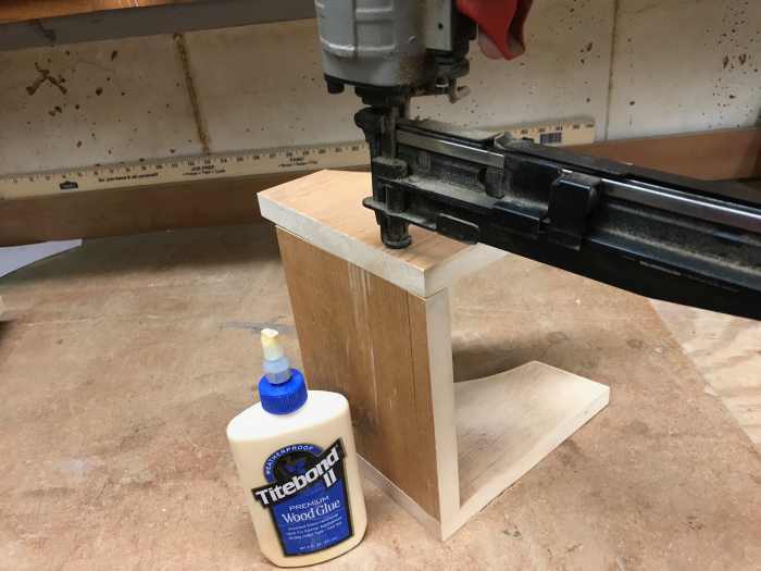 How to Make a Nesting Shelf for Robins DIY Nest Box Plans