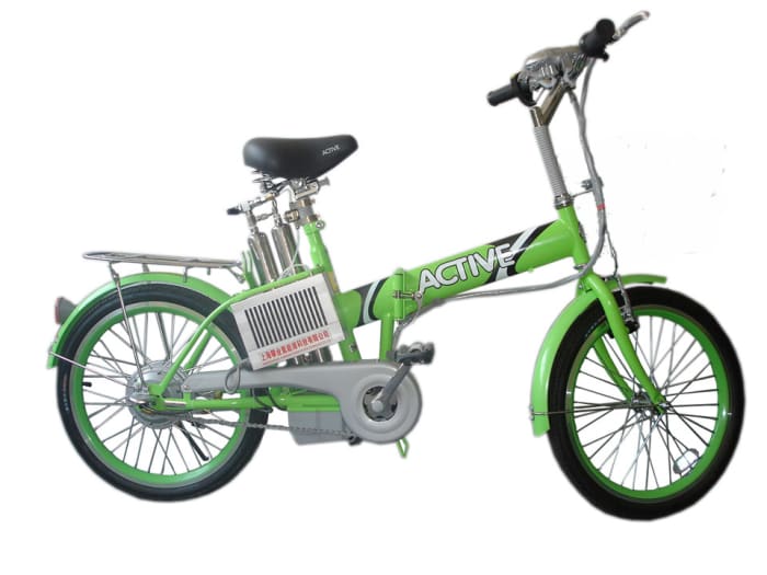 This hydrogen-powered bicycle gives a little extra power boost when going uphill. It's a great replacement for a car in hilly areas.