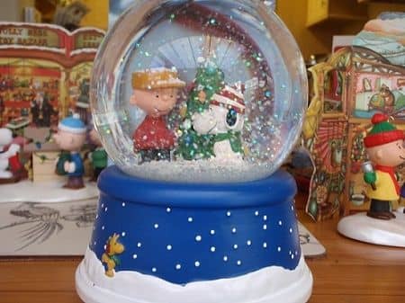 "A Charlie Brown Christmas" musical snow globe: the 50th-anniversary edition