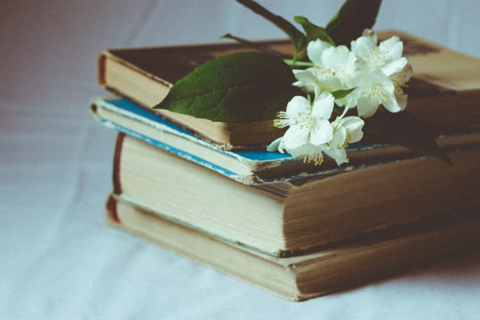Consider what your inscription will mean to the recipient both at the present moment and years in the future.