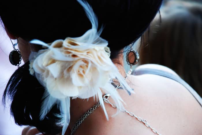 Saving time and money doesn't mean you should ignore the sweet details or your wedding day. Incorporate your mom's vintage veil or your great-grandma's earrings to keep things feeling simple yet intimate.