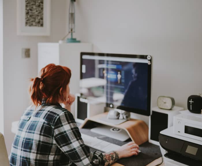 If you're in the final countdown before graduating with your college degree, but also don't want to hold off on getting married then you have to decide if a wedding will fit into your schedule.