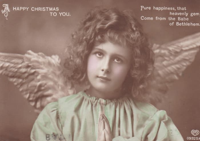 British and American Santas are typically accompanied by elves or, sometimes, angels.