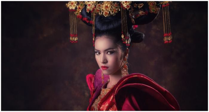 With the live action version of this film coming out soon, I found myself reminiscing about the original "Mulan."