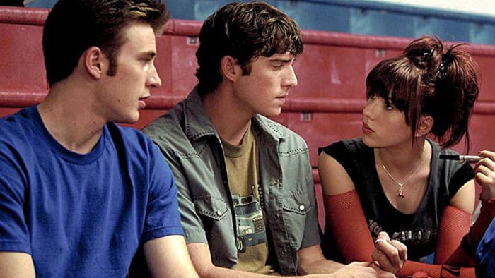 Evans acted with Scarlett Johansson in The Perfect (2004), the first of 6 movies they would make together.