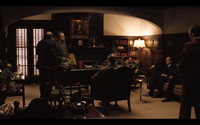 The film's setting and style has become cliché, the true sign that the movie has become synonymous with "gangster films".