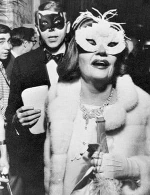 Truman Capote's Black And White Ball - ReelRundown