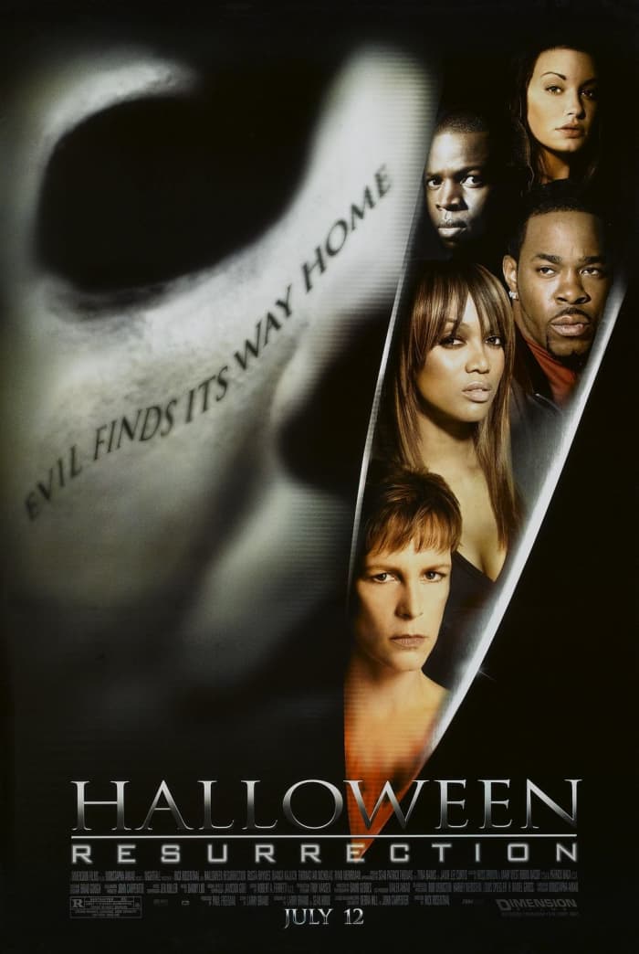 Funny how the people with the absolute least screen time makes it to the forefront of the poster while the actual leads of the movie get the tiniest heads. Jamie Lee Curtis doesn't even look like that in this movie.
