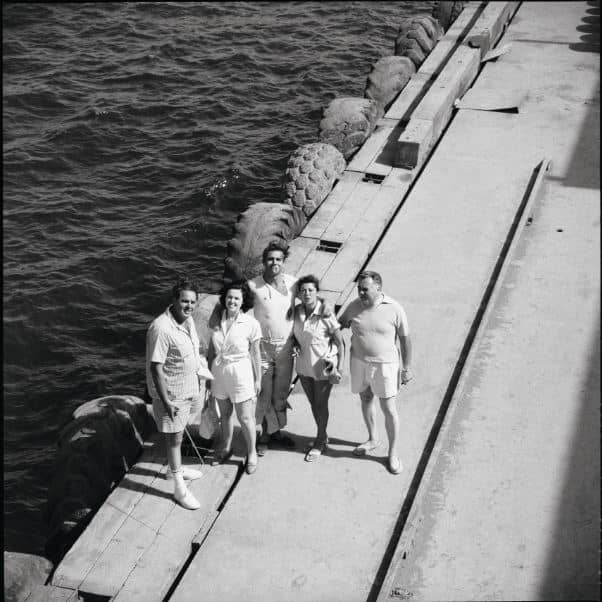 In Jamaica, while filming of "Dr. No" in 1962 Sean Connery with Jacqueline, and Harry Saltzman, and Cubby and Dana Broccoli.