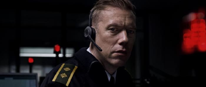 We talked about a man with a telephone in the movie Buried. And we will talk about it again later in Locke below.