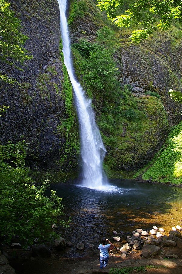 Horsetail Falls in the Columbia River Gorge