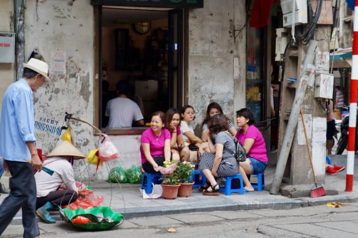 mâncare de stradă în Hanoi