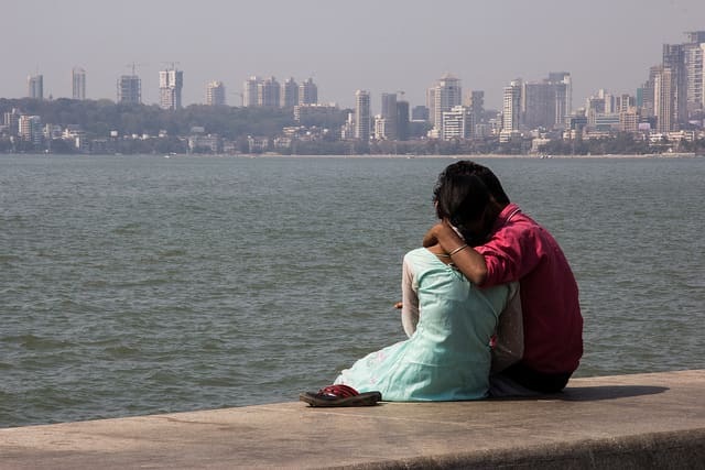 places to visit near mumbai on valentines day