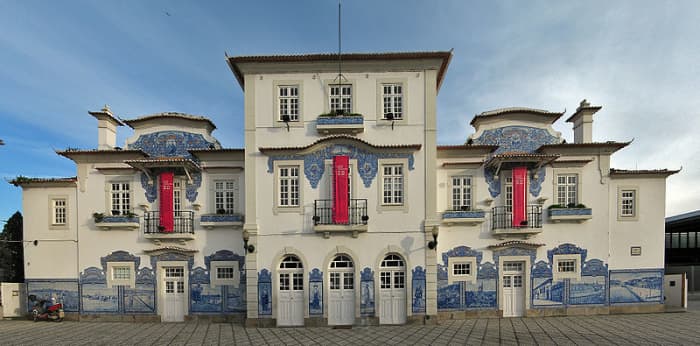 The Aveiro train station has to be one the prettiest in the world!