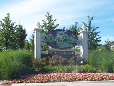 Hotels and resorts near Six Flags parks may also offer discounted ticket packages.