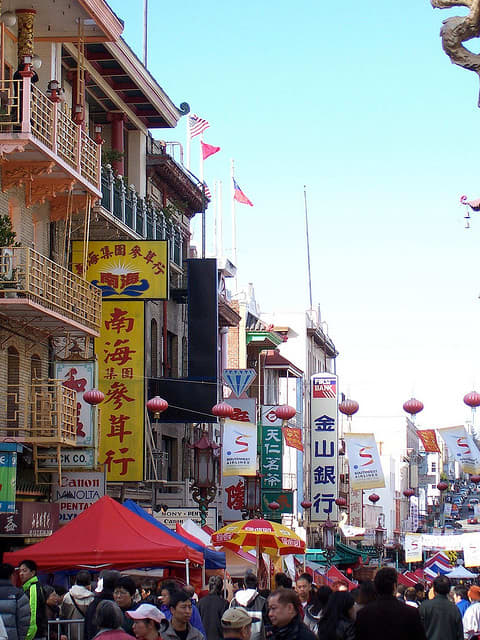Believe it or not, this picture was taken in San Francisco on Stockton Street, not in Hong Kong or Guangdong.