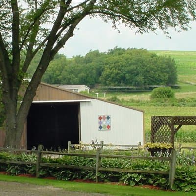 Pattern: Grandmother's Pride located on a farm in Juda, Wisconsin
