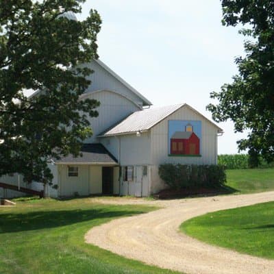 "School house" barn quilt in BlanchardVille, Wisconsin. Located on the farm of Dean and Rae Reeson.