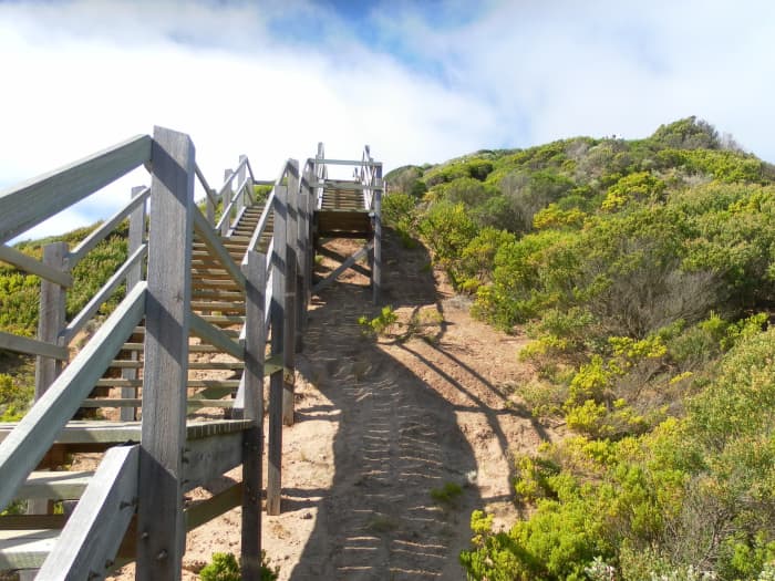 The beginning of a slow climb up and back to the lighthouse car park! Do it while the sun is still high in the sky.