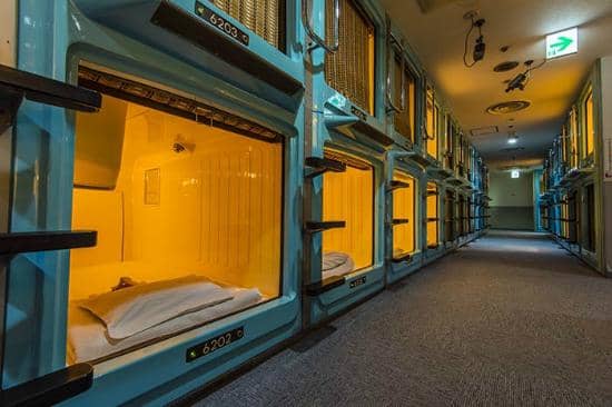 Located 5 minutes from Shinjuku Station, Shinjuku Kuyakusho-mae Capsule Hotel places you right in the heart of one of Tokyo's main shopping and nightlife districts. It is one of four capsule hotels run by the Capsule Inn group.